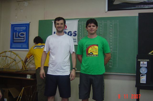 grupo06_01