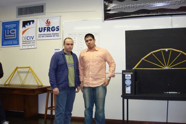 grupo04_01