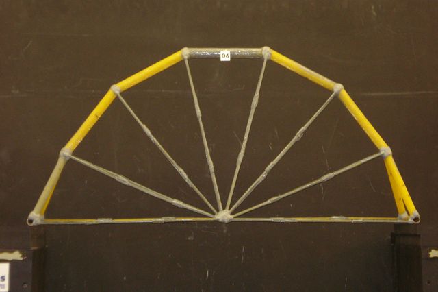 grupo06_04