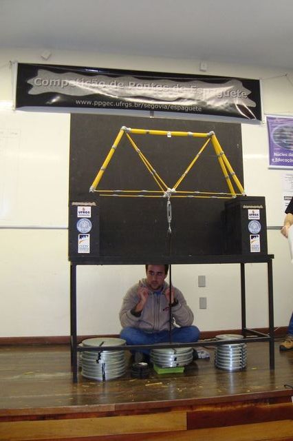 grupo05_04