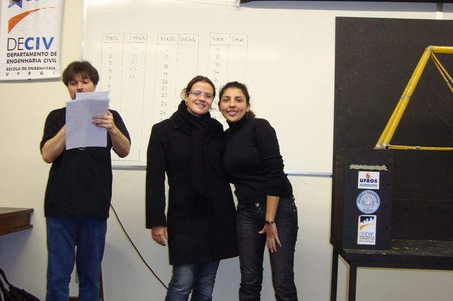 grupo08_01