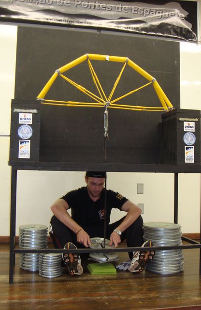 grupo08_04