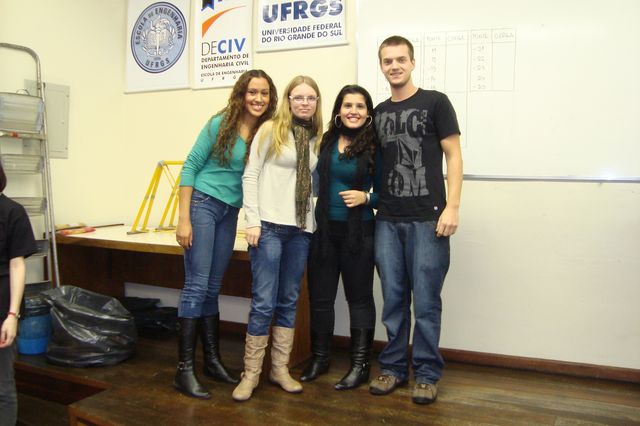 grupo08_01