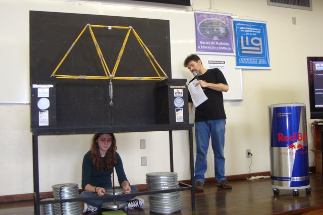 grupo03_04
