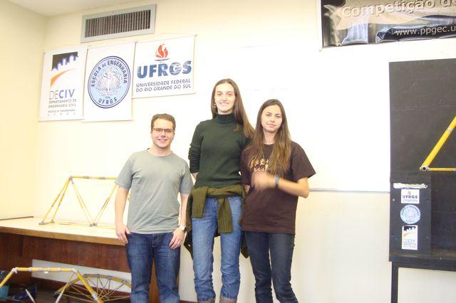 grupo04_01