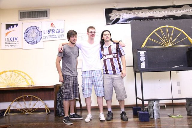 grupo02_06