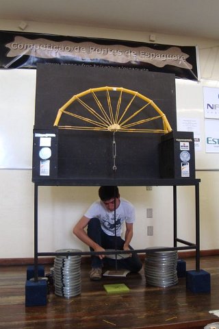 grupo03_04