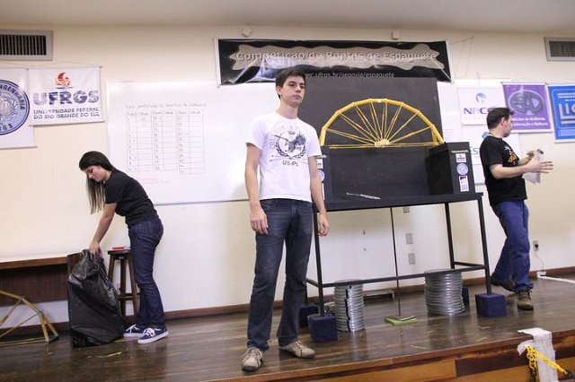 grupo03_09